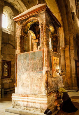 Monument under which the robe of Jesus is said to have been buried