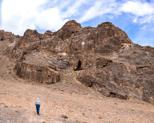 Neolithic cave of Shakhty  4,200 m