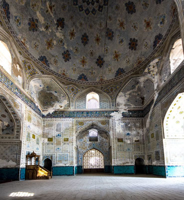 Kok Gumbaz Mosque, Dorut-Tilovat Memorial complex