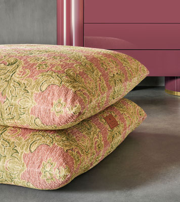Cushy pouf designed by Luca Tornaghi for Etro Home, close-up of stacked cushions with floral upholstery and rounded seams