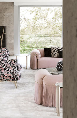 Malawi sofa by Luca Tornaghi for Roberto Cavalli Home, living composition with curved sofa and coordinated ottoman