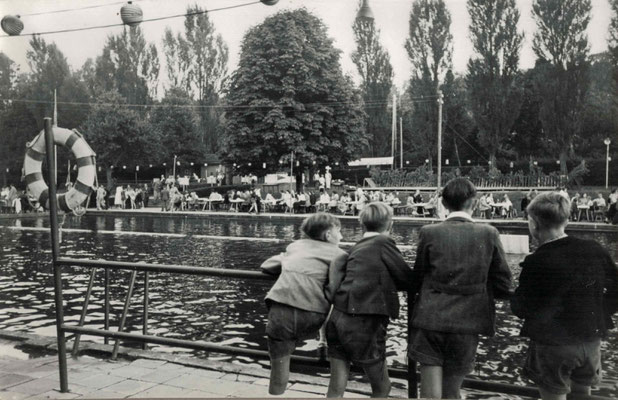 1951 Abendschwimmfest