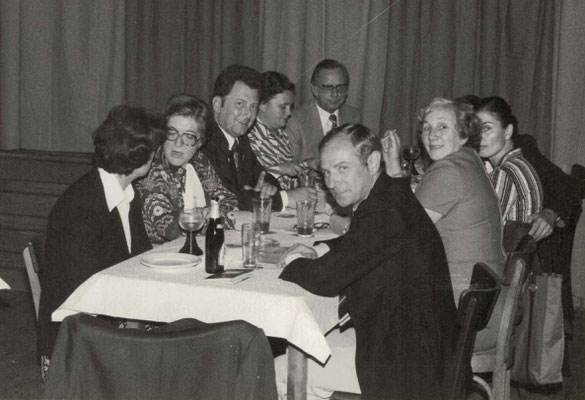 1977 Dankeschönfest (v.l. ?, ?, ?, Fr. + H. Ciesielski, H. Böttcher, Regina Wäsch, ?)