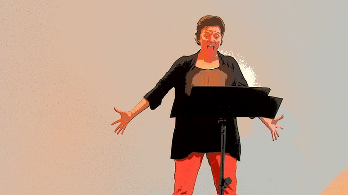Dörte Bald performing STRIPSODY (1966) from Cathy Berberian 