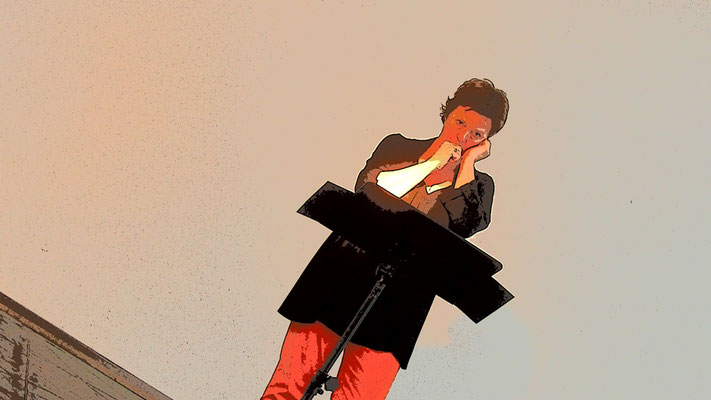 Dörte Bald performing STRIPSODY (1966) from Cathy Berberian 