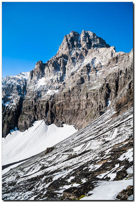 Sommet de 2648 m dominant le Col de Susanfe