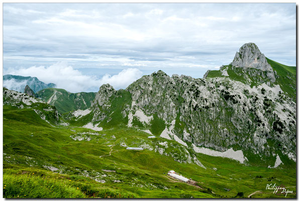 Mont Gardy 2201 m, Alpage de La Montagne de Loz 1829 m