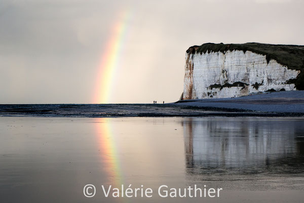 Arc en ciel sur la plage de Veulette-sur-Mer en Normandie