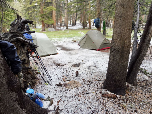 Unser Camp nach dem Sturm, wir sind trocken geblieben