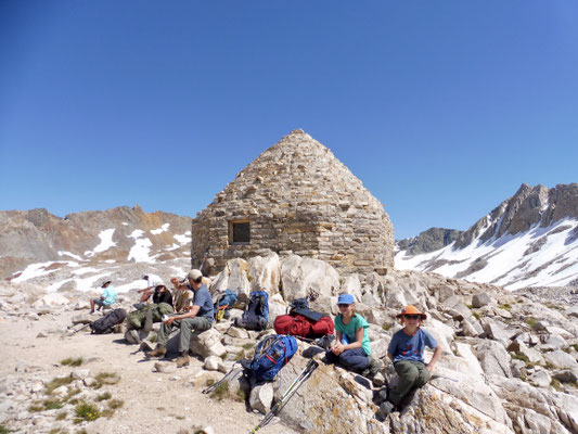 Muir Pass Stone Hut auf 3.644 Meter