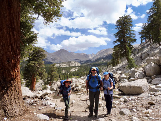 Unser erster Blick auf Mount Whitney aus östlicher Richtung 