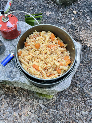 Vegetarische Bolognese mit Karotten