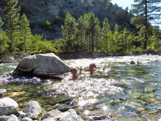 Überraschenderweise war das Wasser im Creek verhältnismäßig warm