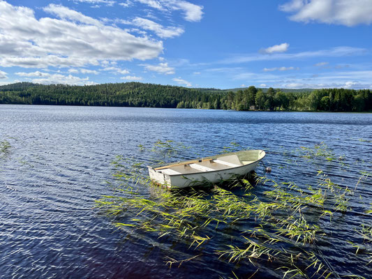 Direkt an einem See gelegen