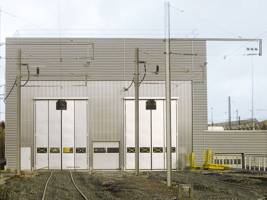 Portes pliantes avec découpe panneau pour caténaire pour la SNCF (59) conception, fabricatione et pose Société Métallurgique du Forez SMF