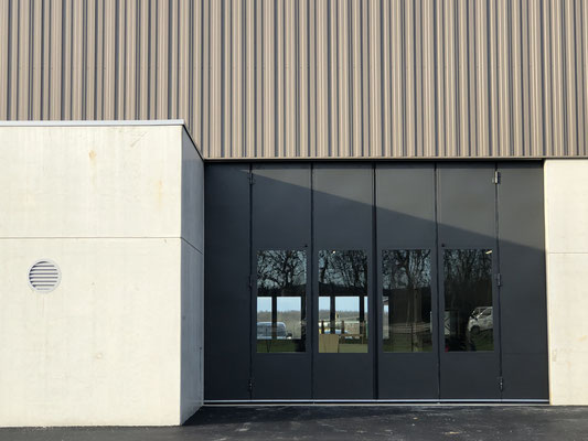 SMF porte accordéon pliante ouverture rapide pour centre de secours