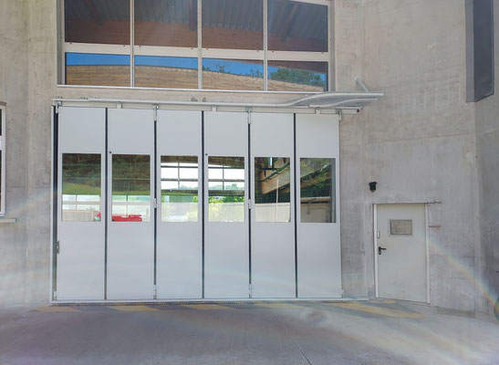 Porte SMF centre pompiers SDIS