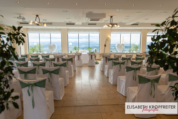 Standesamtliche Hochzeit im Kaisersaal Hotel Schachner Maria Taferl