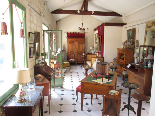 Antiques shop "Les Petites Ecuries". First exhibition hall. There were three others in the courtyard.