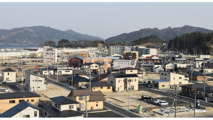 嵩上げもすみ、商業施設や公営住宅も建てられる町の中心部。