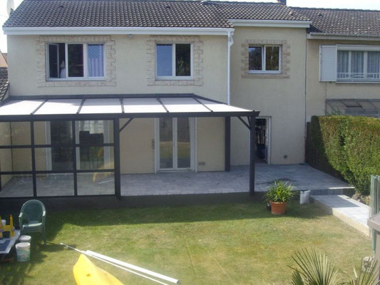 pose d'un abris en aluminium sur mesure à grenoble