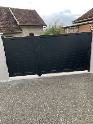 portail aluminium fabriqués en France et durable dans le temps