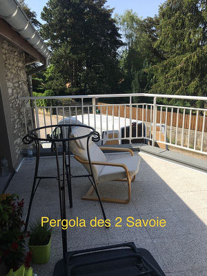 Installé sur la commune d'Aix-Les-Bains, Décofer et alu vous propose des prestations d'installation de gardes-corps en aluminium, sur-mesure et fabriqués en France. Grâce à un design épuré et moderne, les gardes-corps correspondront à tous vos projets.