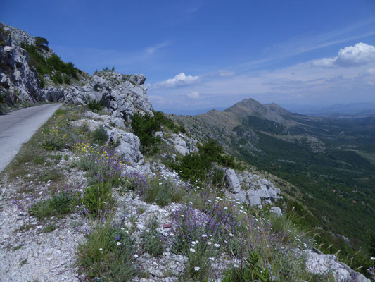 heuvels rondom Skadarmeer