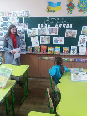Вікторини "З книгою жити - з добром дружити", та "Про що вчить казка"