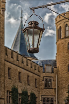 Hohenzollern-Castle---pendant-light