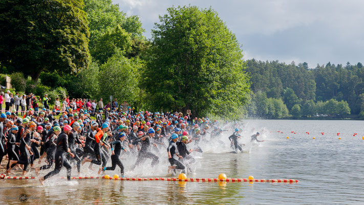 Vincent Tiphine Videos - Réalisateur Vidéo, pilote de drone et photographe - Triathlon d'Aydat
