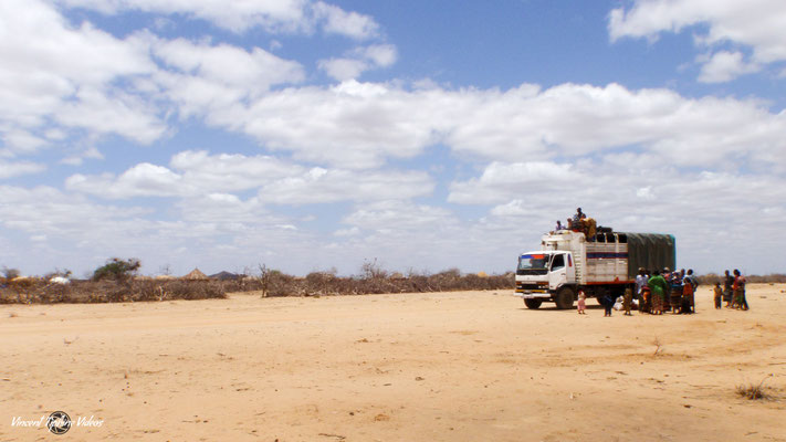 Vincent Tiphine Videos - Réalisateur Vidéo, pilote de drone et photographe - Kenya