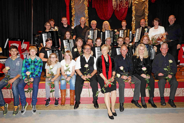 Alle aktiven Spieler bei der Herbstfeier 2013