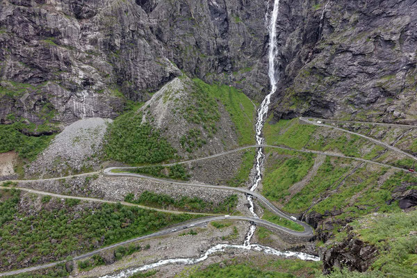 (A) Trollstigen