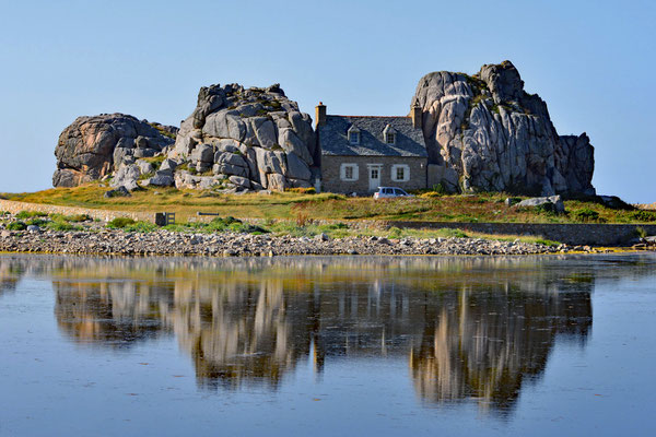 Plougescant, La Maison du Gouffre, Castel Meur