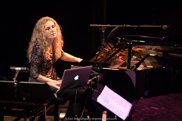 Jean Luc Ponty & Clara Ponty Quartet im Stadttheater in Kempten