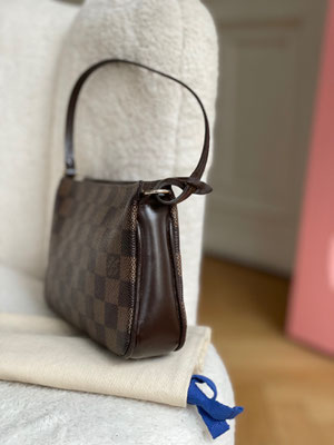 Louis Vuitton Tasche Pochette Navona Damier Ebene Clutch
