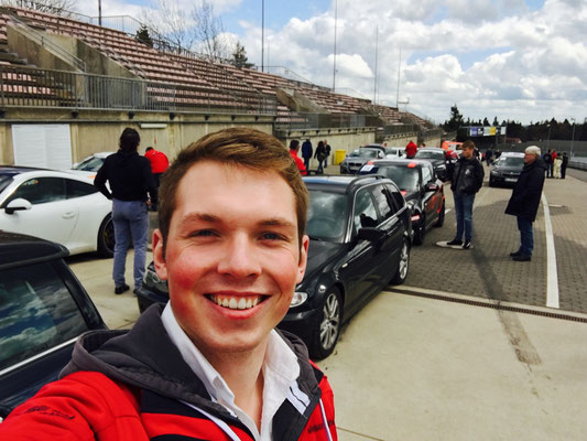 Meisenzahl als Instruktor beim Nordschleifenlehrgang mit der Motorsport Akademie