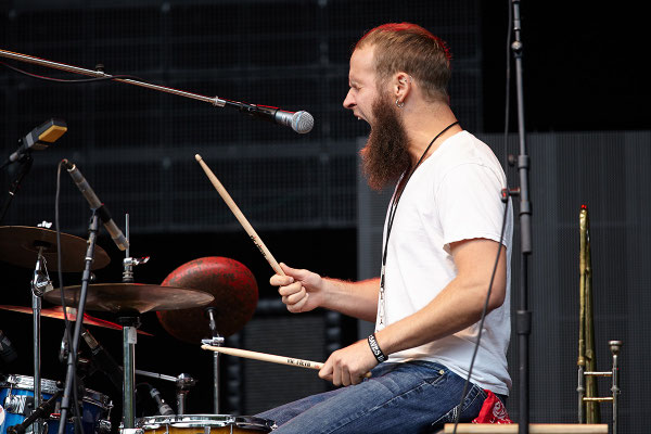 Dicharry an den Drums