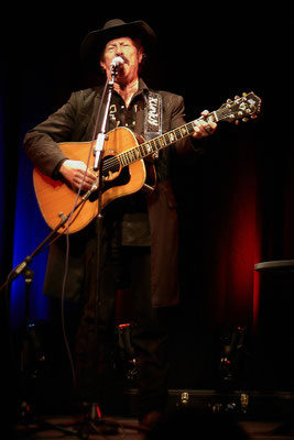 Kinky Friedman live im Frankfurter Hof in Mainz am 2. Mai 2012