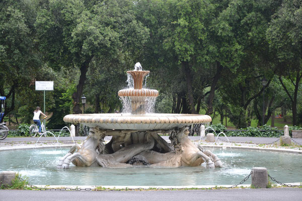 Fontana dei Cavalli Marini