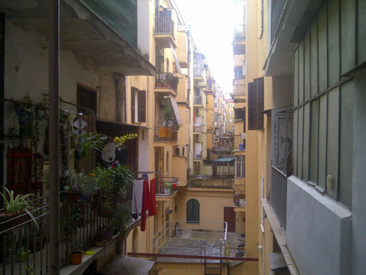 I cortili continui di Via dei Campani