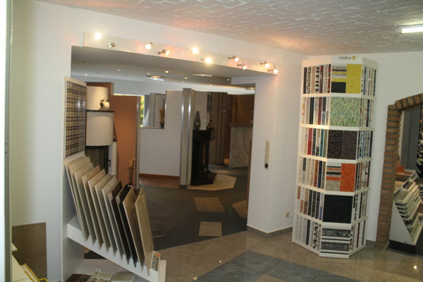 Ausstellungsräume von Fliesen Diercks in Bünde - Fliesenausstellung