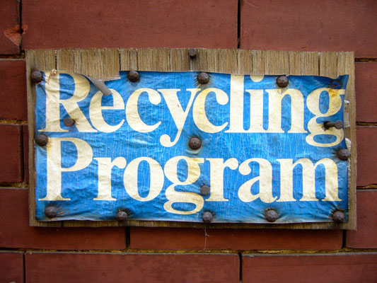 Hinweisschild Recycling Programm USA