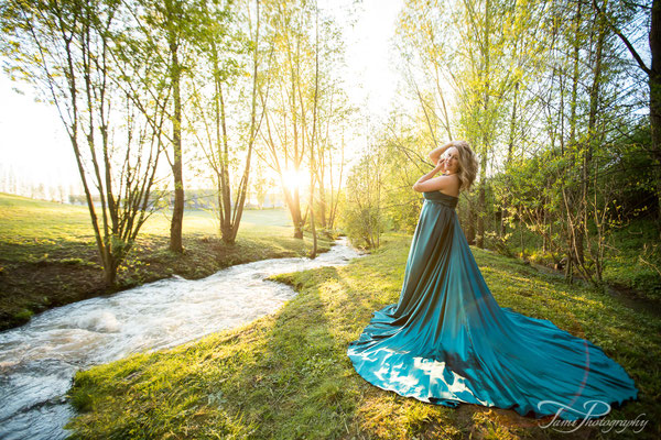 Portraitfotografie Ulm Friedrichsau – elegantes Outdoor Portrait bei Sonnenuntergang