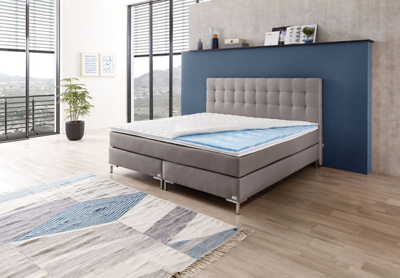 Boxspringbett mit Ergogel Topper und Design Kopfteil