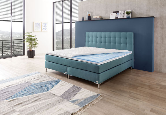 Boxspringbett mit Ergogel Topper und Design Kopfteil