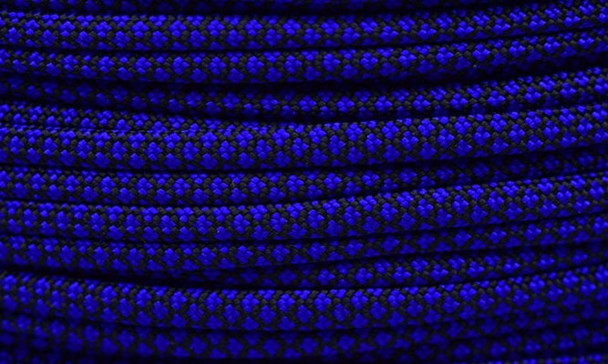 D23 - electric blue / black