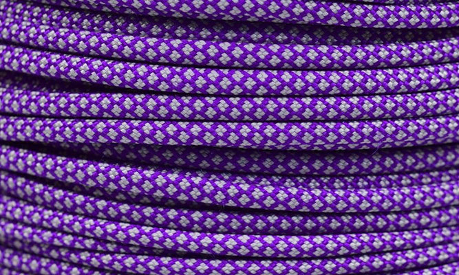 D28 - acid purple /silver