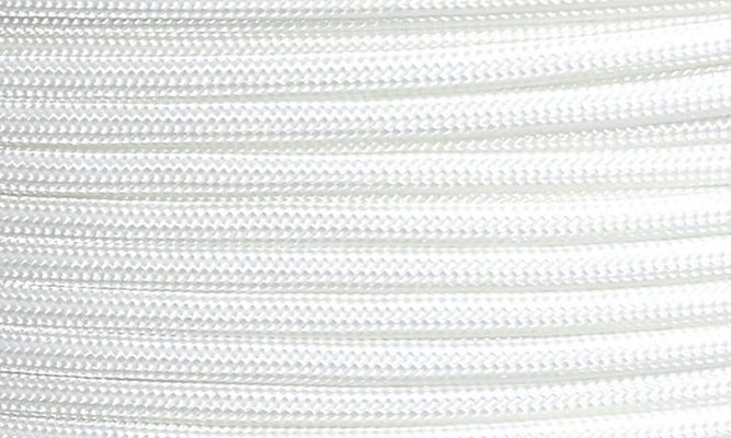 U01 - white